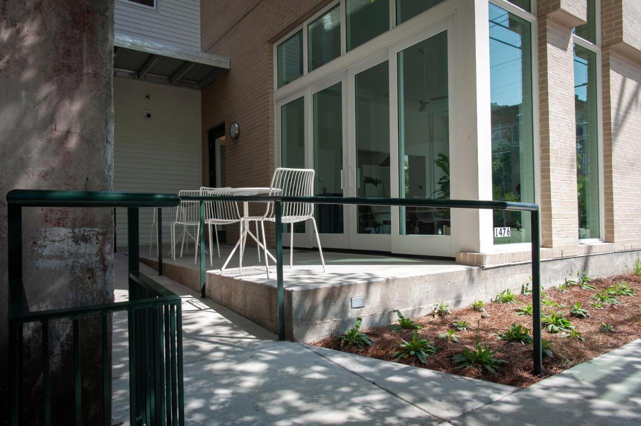Travelers New Orleans Hotel Exterior photo